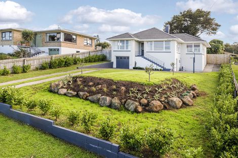 Photo of property in 13 Orchard Rise, Rosehill, Papakura, 2113