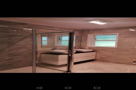 Photo of property in 5/8 Tawera Road, Greenlane, Auckland, 1051