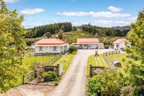 Photo of property in 354 Kaipara Flats Road, Dome Forest, Warkworth, 0981