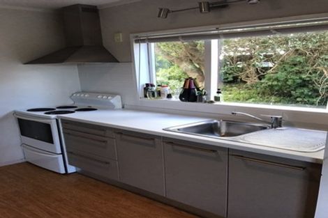 Photo of property in 53 Chartwell Drive, Crofton Downs, Wellington, 6035