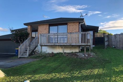 Photo of property in 1 Ryden Place, Glen Eden, Auckland, 0602