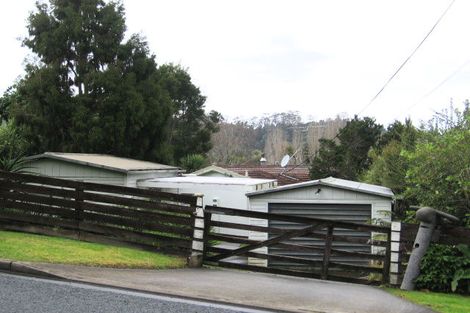 Photo of property in 50 Stillwater Crescent, Stillwater, Silverdale, 0993