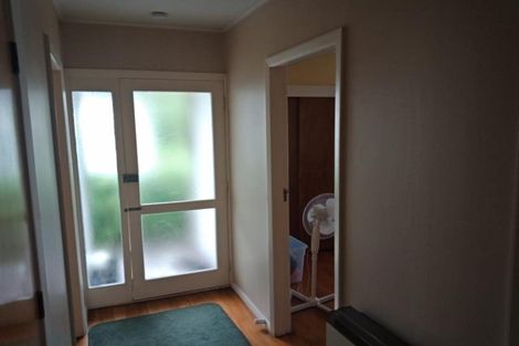 Photo of property in 6b Heather Grove, Fairfield, Lower Hutt, 5011