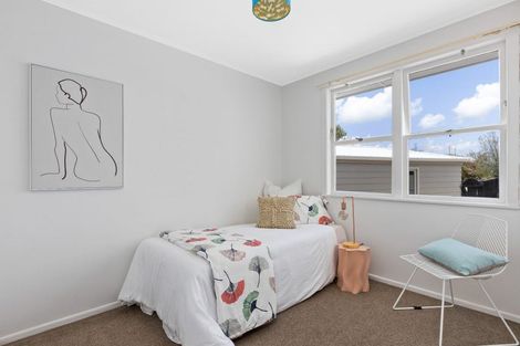 Photo of property in 1/45 Seine Road, Forrest Hill, Auckland, 0620