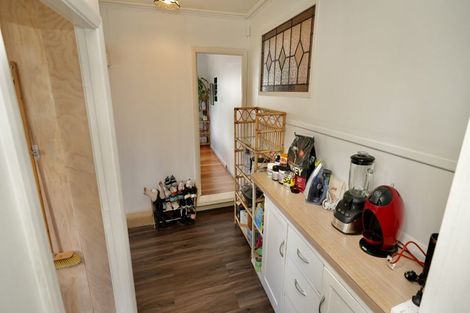 Photo of property in 8 Frederick Street, Terrace End, Palmerston North, 4410