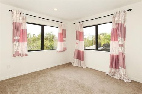 Photo of property in 17a Tainui Street, Torbay, Auckland, 0630