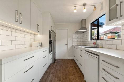 Photo of property in 27a Binnie Street, Abbotsford, Dunedin, 9018