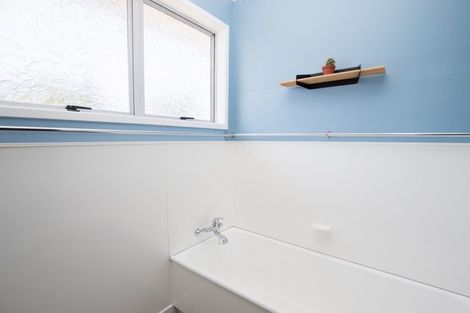 Photo of property in 1 Mcclean Place, Ngatea, 3503