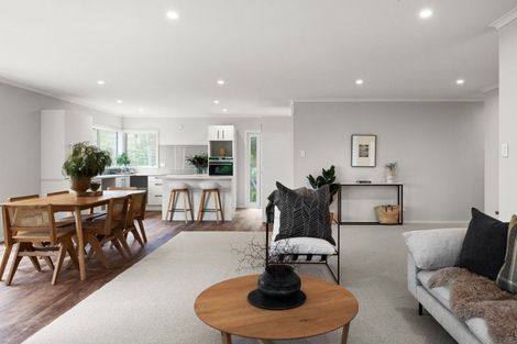 Photo of property in 105 Durham Drive, Havelock North, 4130