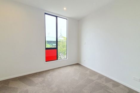 Photo of property in 3/2a Walsall Street, Avondale, Auckland, 1026