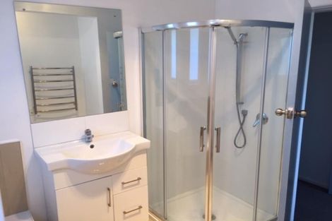 Photo of property in 5 Glenora Place, Hornby, Christchurch, 8042