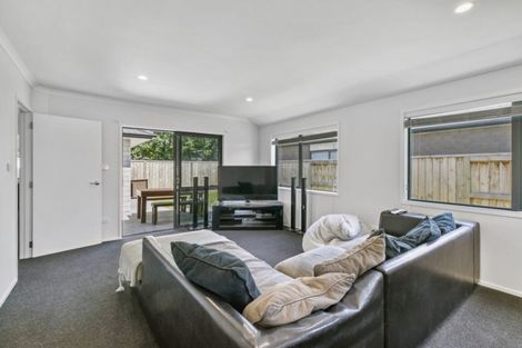 Photo of property in 58 Marion Crescent, Papamoa Beach, Papamoa, 3118