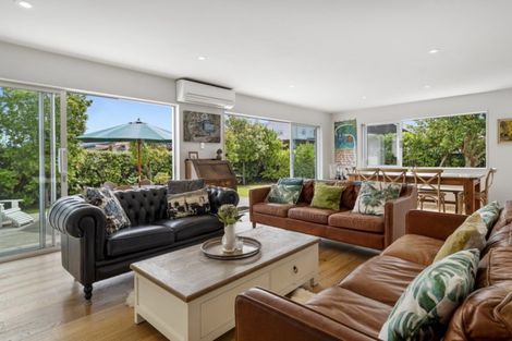 Photo of property in 6 Terrace Avenue, Mount Maunganui, 3116