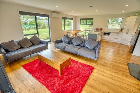 Photo of property in 5 Fairway Drive, Moana, 7872