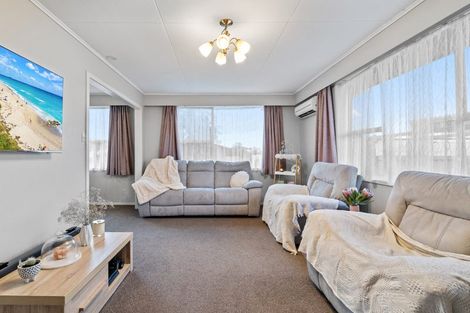 Photo of property in 2 Kaka Street, Gore, 9710