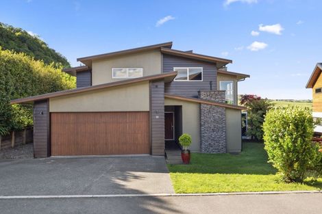 Photo of property in 1/10 Krissell Place, Acacia Bay, Taupo, 3330