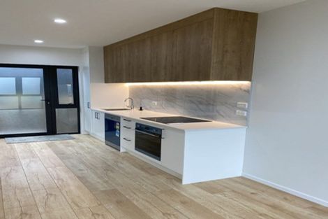 Photo of property in 8/6 Kereru Street, Henderson, Auckland, 0612