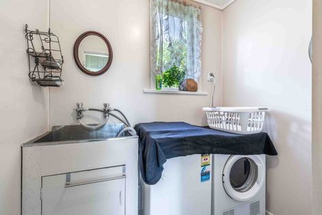 Photo of property in 2 Wentworth Street, East Gore, Gore, 9710