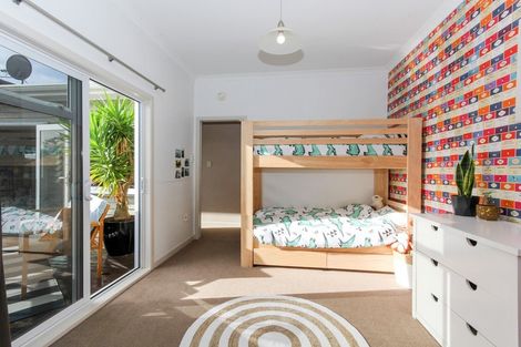 Photo of property in 28 Beach Street, Fitzroy, New Plymouth, 4312