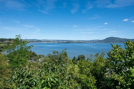 Photo of property in 18b Iriirikapua Parade, Owhata, Rotorua, 3010