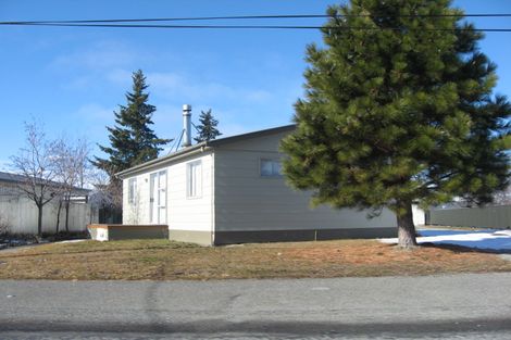 Photo of property in 1 Rata Road, Twizel, 7901