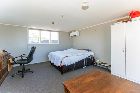 Photo of property in 10 Studholme Street, Waimate, 7924