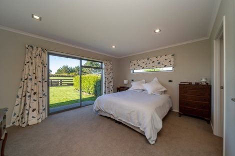 Photo of property in 396 Upland Road, Tarurutangi, New Plymouth, 4372