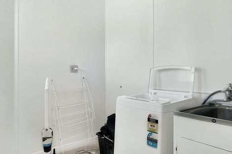 Photo of property in 215 Lytton Road, Elgin, Gisborne, 4010