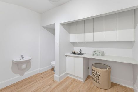 Photo of property in 40 North Parade, Richmond, Christchurch, 8013