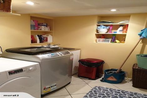 Photo of property in 16 Turville Crescent, Newlands, Wellington, 6037