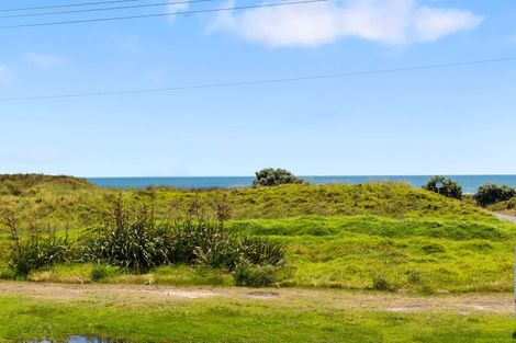 Photo of property in 1008a Papamoa Beach Road, Papamoa Beach, Papamoa, 3118
