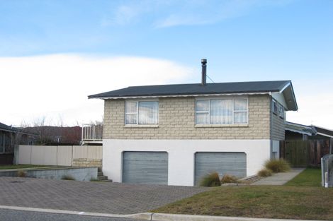 Photo of property in 83 Ashworth Street, Alexandra, 9320