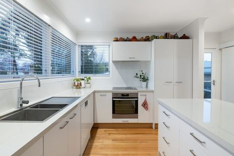 Photo of property in 1 Fairview Place, Te Puke, 3119