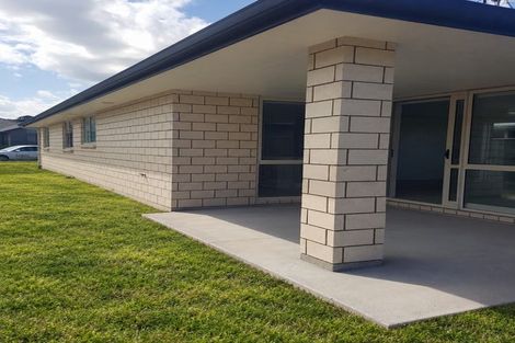 Photo of property in 39 Sentinel Avenue, Omokoroa, 3114