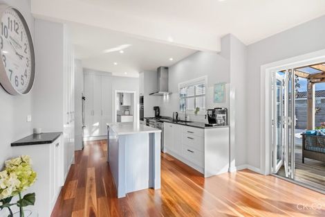 Photo of property in 20 Hinemoa Street, Waiwhetu, Lower Hutt, 5010