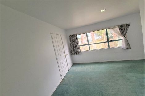 Photo of property in 540 Don Buck Road, Westgate, Auckland, 0614