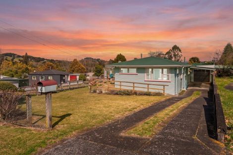 Photo of property in 4 Tarrangower Avenue, Taumarunui, 3920
