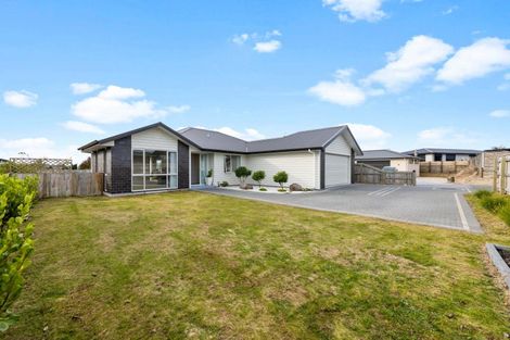 Photo of property in 10 Kara Place, Wharewaka, Taupo, 3330