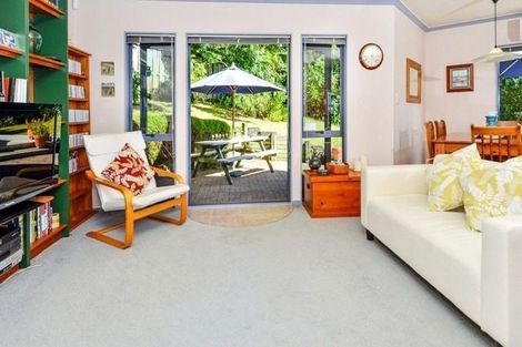 Photo of property in 5 Phoebe Meikle Place, Torbay, Auckland, 0630