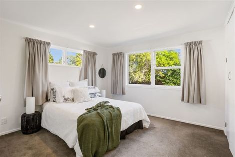 Photo of property in 61 Verbena Road, Birkdale, Auckland, 0626