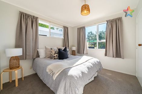 Photo of property in 51 Olive Terrace, Paraparaumu Beach, Paraparaumu, 5032