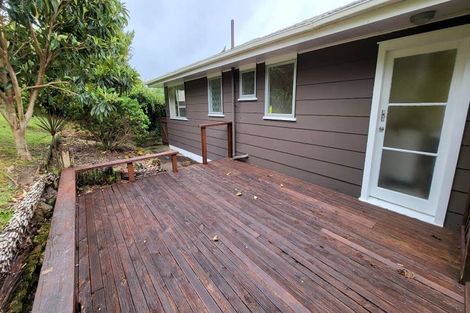 Photo of property in 9 Aralia Road, Sunnynook, Auckland, 0620