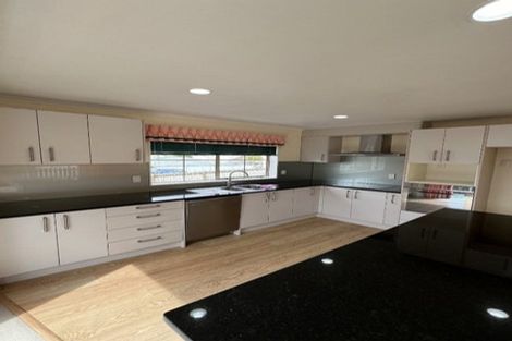 Photo of property in 8 Covina Place, Somerville, Auckland, 2014