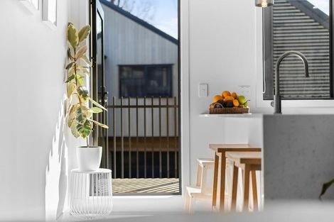 Photo of property in 5/47 Taipari Road, Te Atatu Peninsula, Auckland, 0610