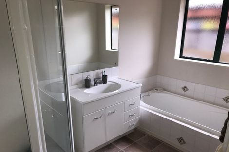 Photo of property in 9 Kirk Close, Rototuna, Hamilton, 3210