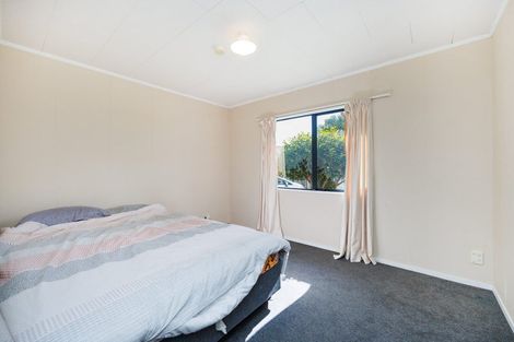 Photo of property in 28 Peppertree Glade, Kelvin Grove, Palmerston North, 4414