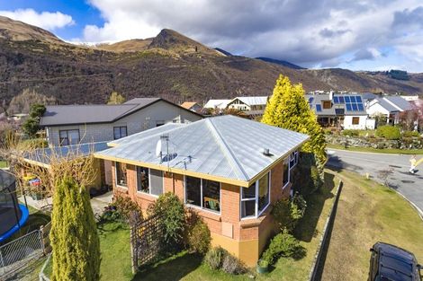 Photo of property in 74 Cotter Avenue, Arrowtown, 9302