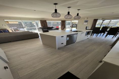 Photo of property in 18 Ocean Crest, Papamoa Beach, Papamoa, 3118