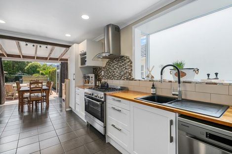 Photo of property in 46 Sheridan Crescent, Trentham, Upper Hutt, 5018