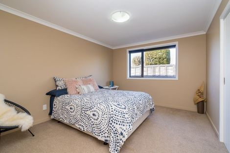 Photo of property in 10 Kura Place, Mosgiel, 9024